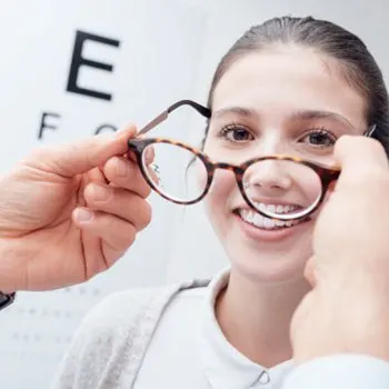 LASIK eye surgery in Faridabad by Dr. Vikas Thukral using bladeless laser technology at Faridabad Eye Care Centre